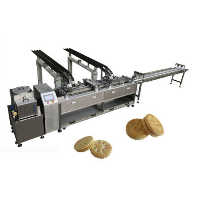 Buen precio Máquina de emparedado de crema de chocolate de doble carril, máquina de fabricación de galletas de un solo sabor con transportador en línea
